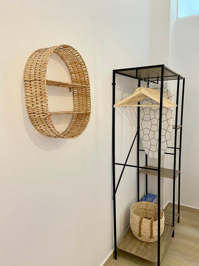 Batsi Seaside Apartment ภายนอก รูปภาพ