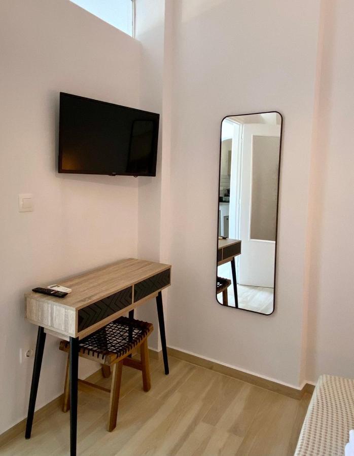 Batsi Seaside Apartment ภายนอก รูปภาพ